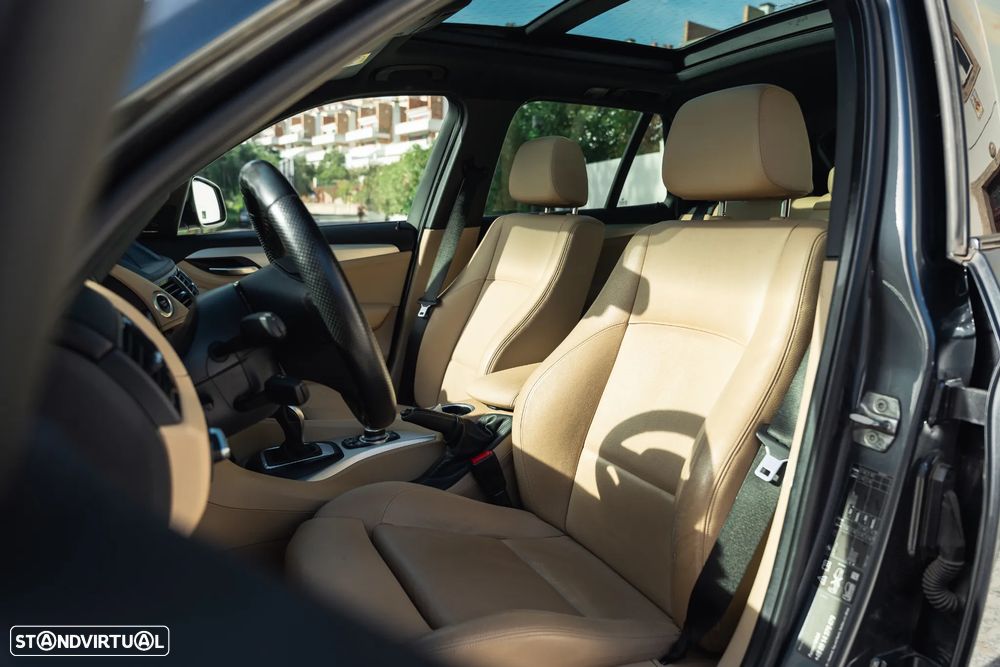BMW X1 25 d xDrive Auto Pack M - 14