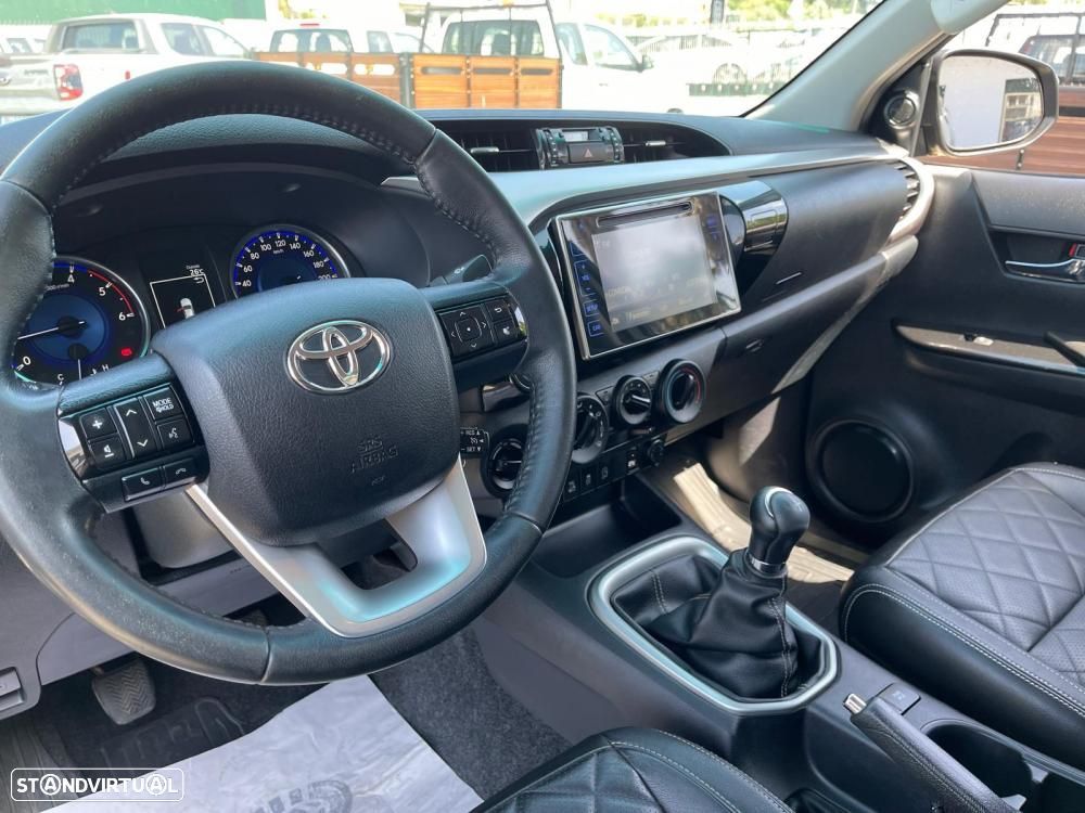Toyota Hilux HILUX 4X4 2.4 (150CV) - 11