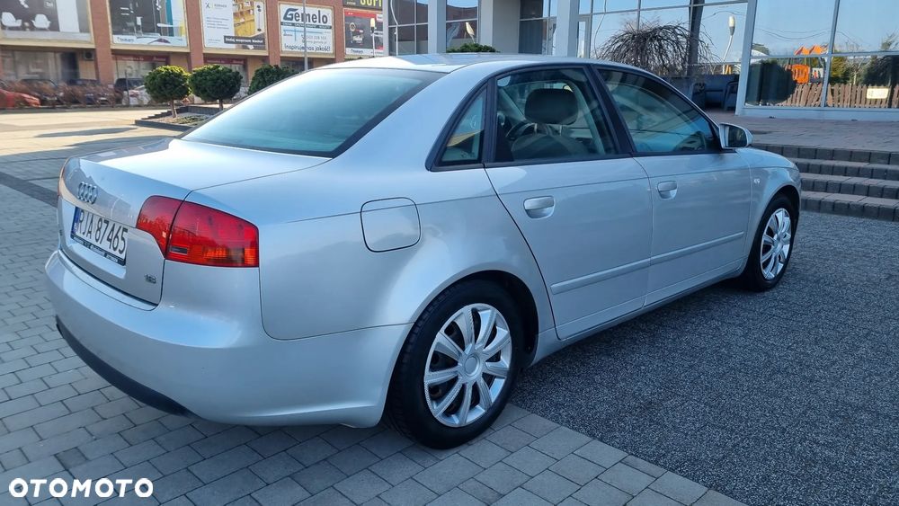 Audi A4 Limousine 1.6 - 21
