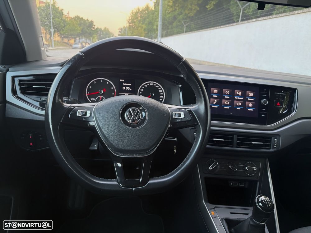 VW Polo 1.0 Confortline Nav - 17