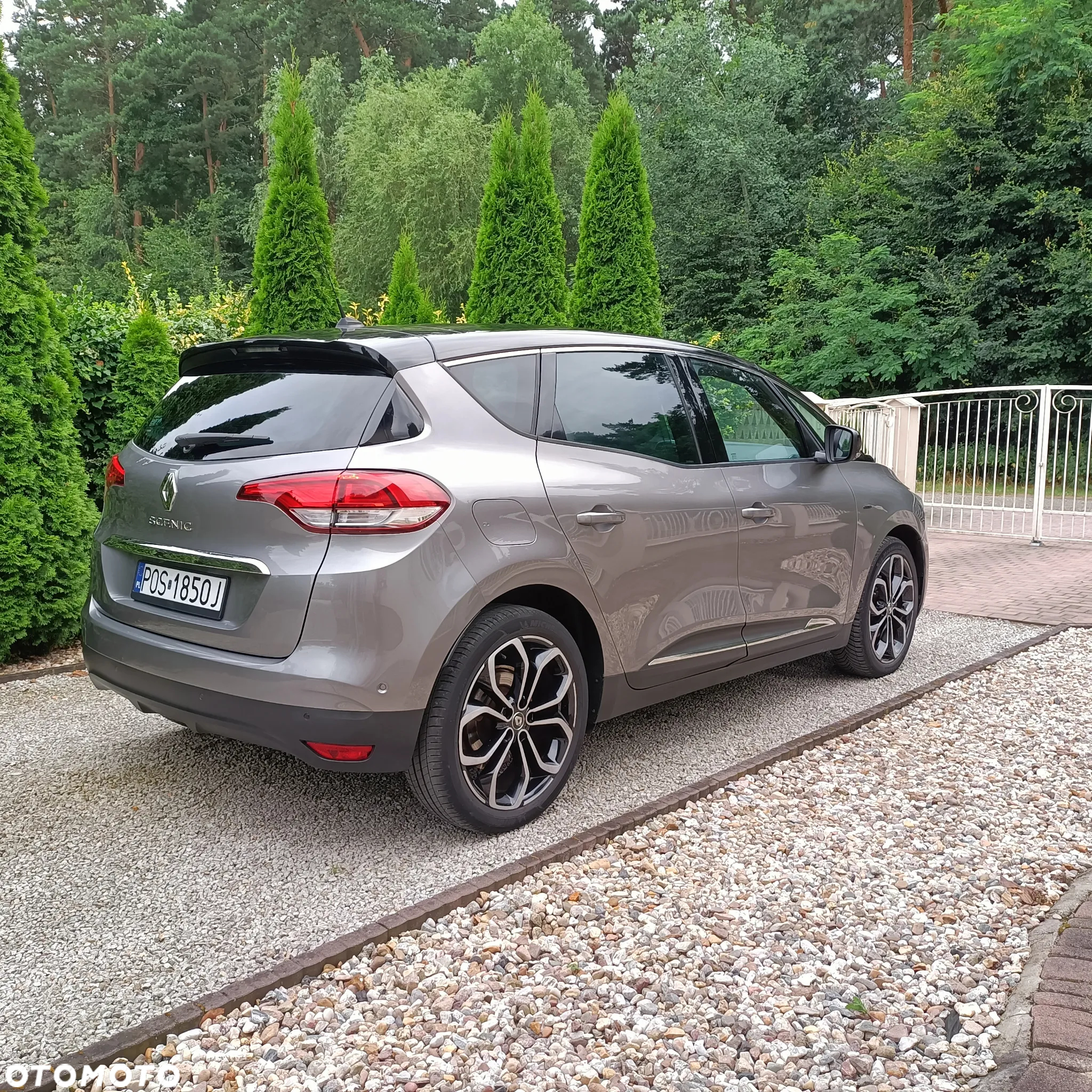 Renault Scenic 1.3 TCe Energy Bose EDC - 4