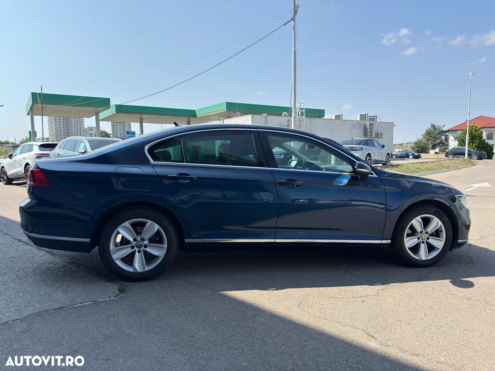 Volkswagen Passat 2.0 TDI DSG Highline - 4