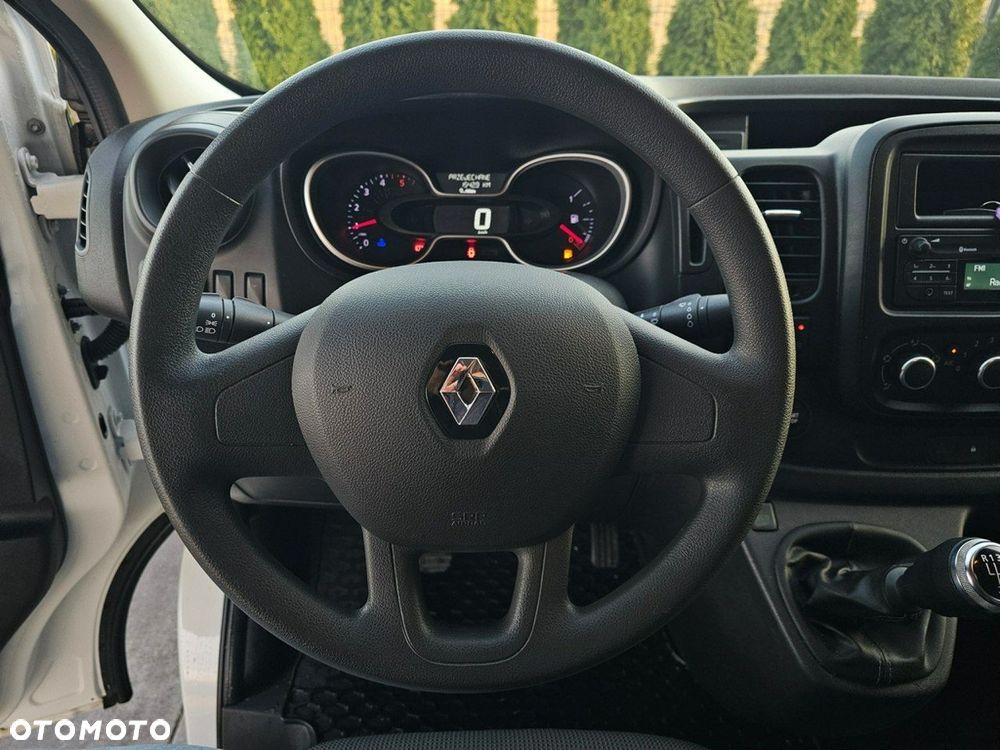 Renault Trafic - 14