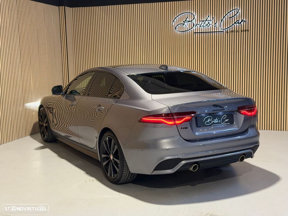 Jaguar XE 2.0 i4 R-Dynamic HSE - 4