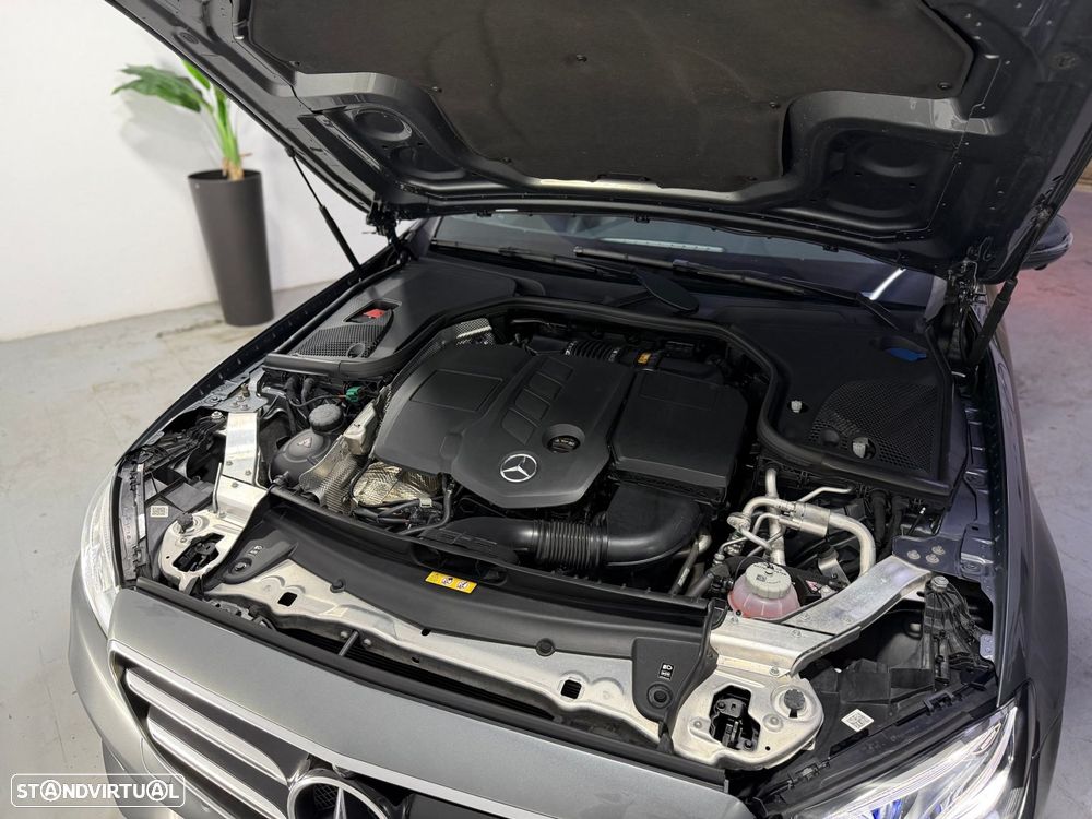 Mercedes-Benz E 300 de Avantgarde - 24
