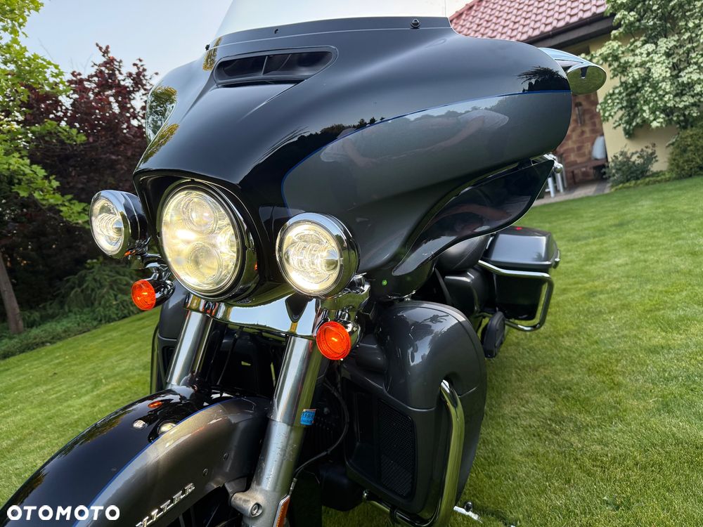 Harley-Davidson Touring Ultra Limited - 22