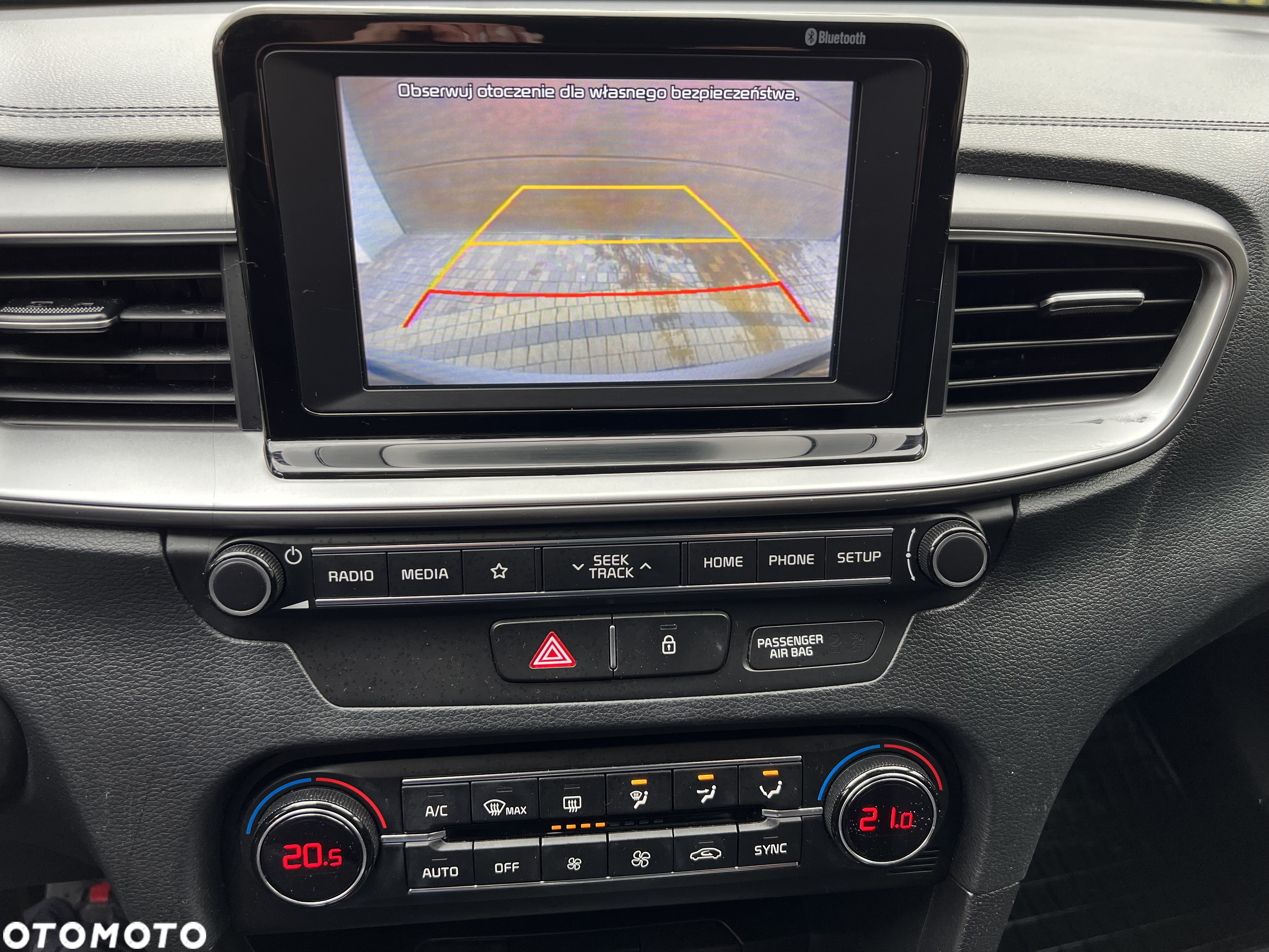 Kia Ceed 1.6 CRDi SCR M - 8