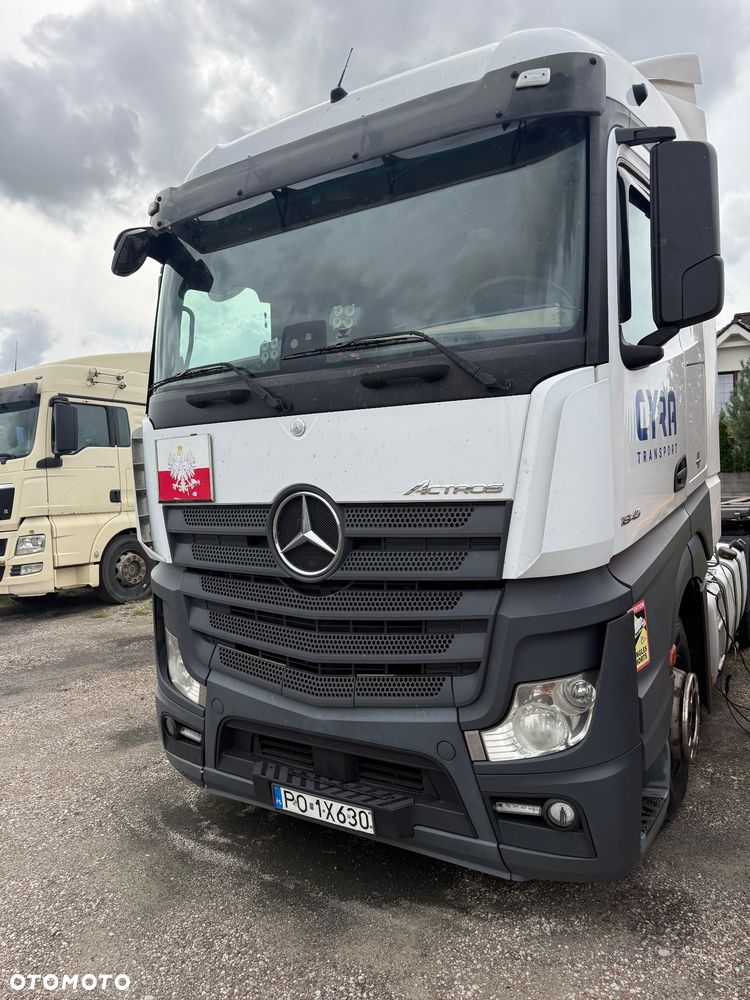 Mercedes-Benz Actros - 1