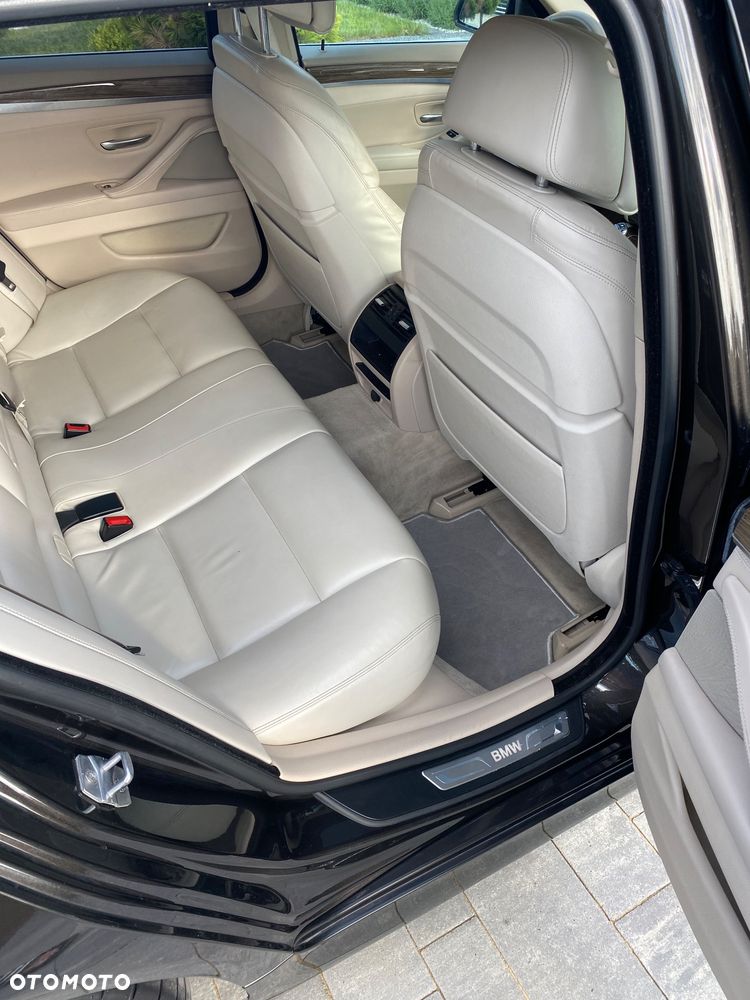 BMW Seria 5 520d xDrive Modern Line - 6