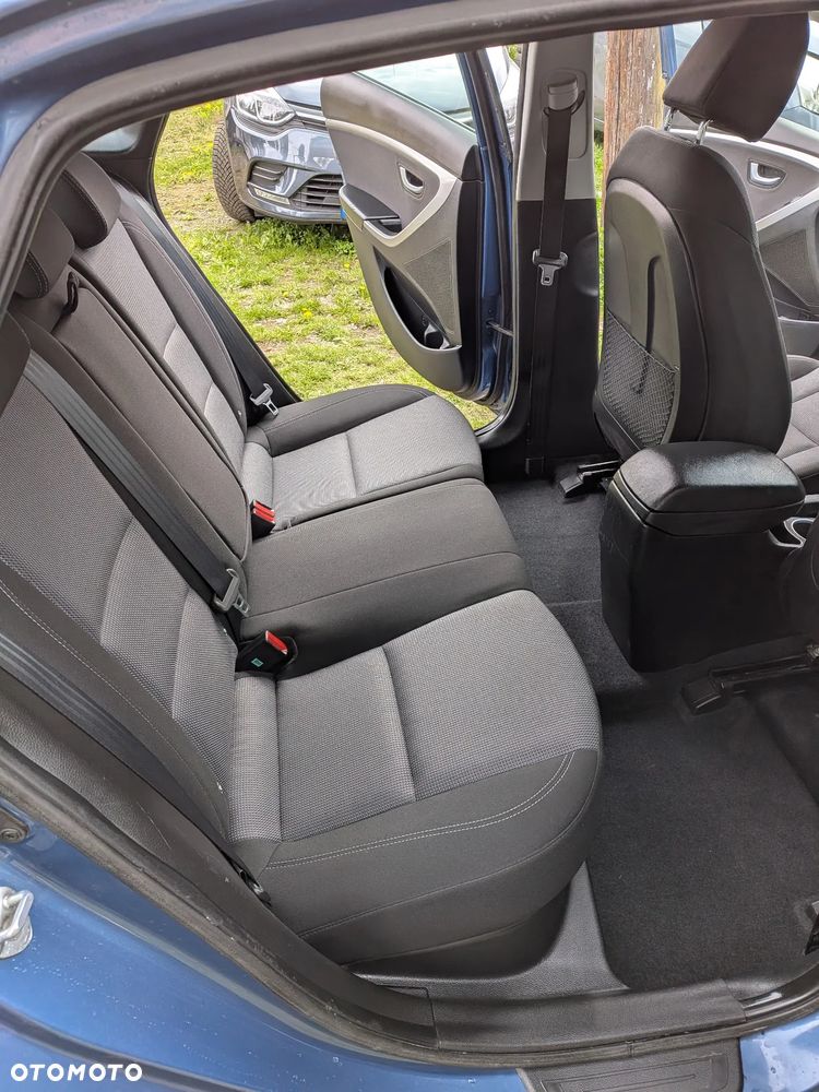 Hyundai i30 1.4 Comfort - 39