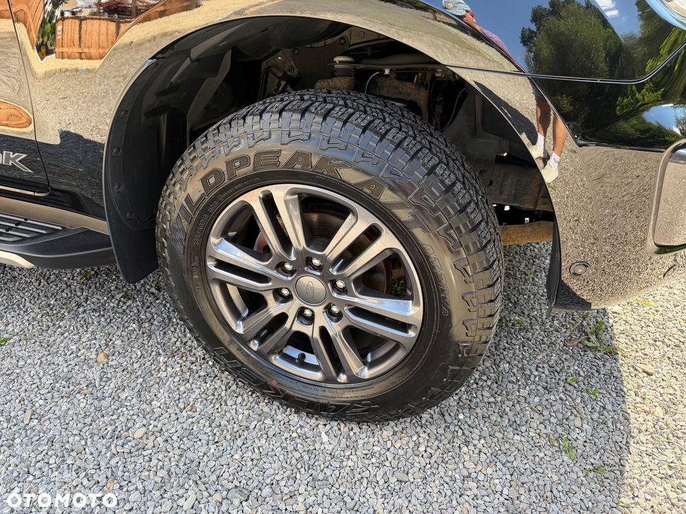 Ford Ranger 2.0 EcoBlue 4x4 DC Wildtrak - 36