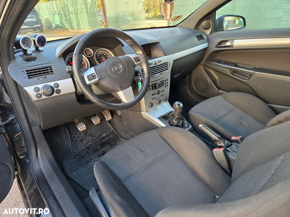 Opel Astra 1.9 CDTI Cosmo - 8