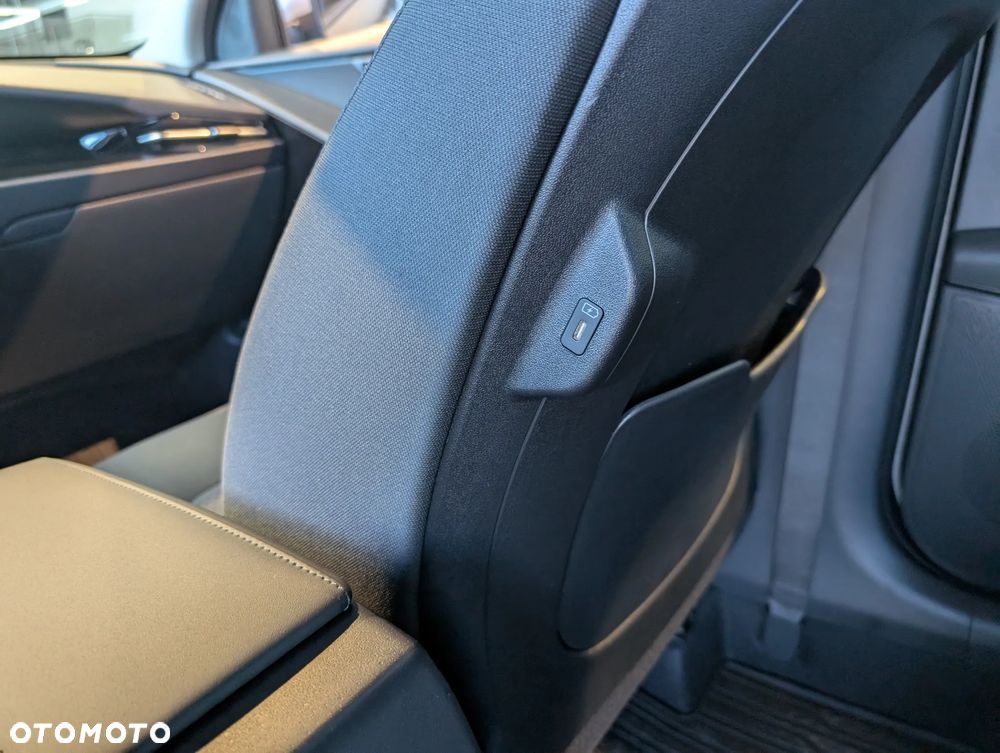 Kia Niro 1.6 GDI Hybrid M - 18