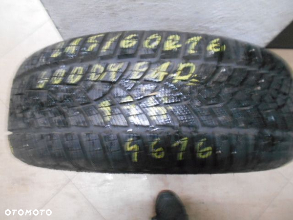 Opona pojedyńcza 215/60r16 goodyear ultra grip performance gen 1 8,8mm zima