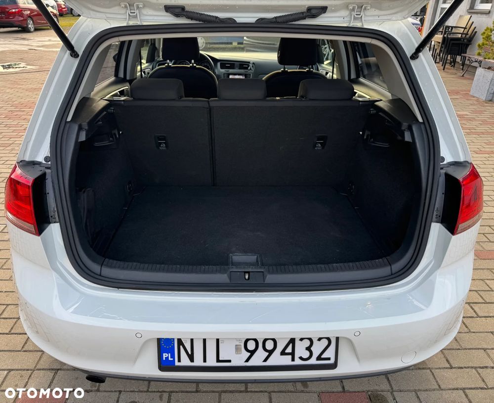 Volkswagen Golf - 21