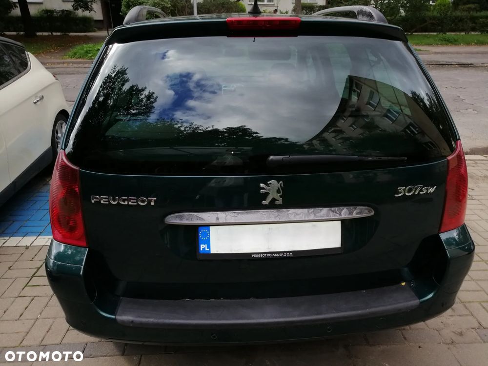 Peugeot 307 2.0 HDI XT Premium - 6