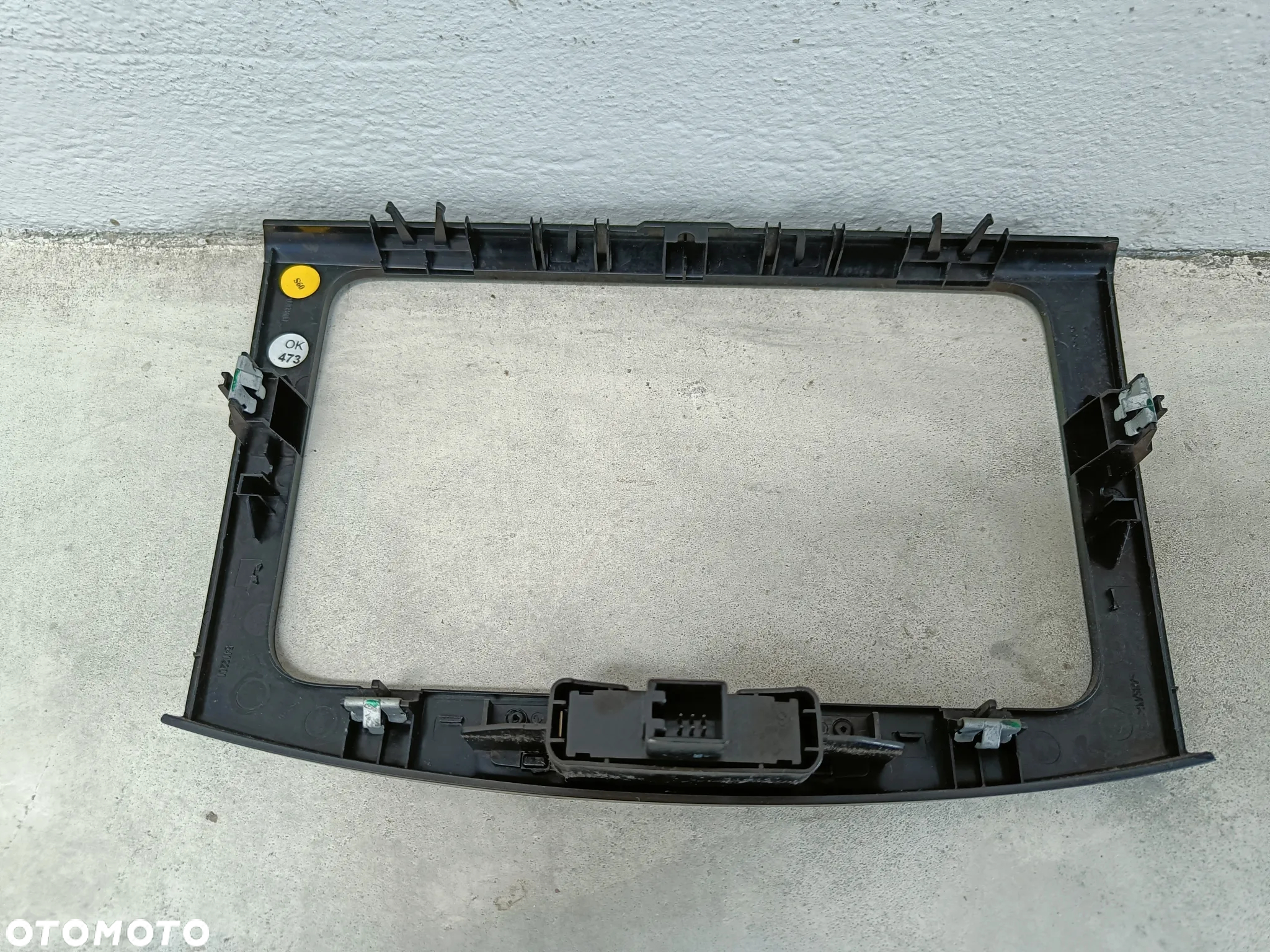 Ramka radia VW Passat B7 Dekor osłona 3AA858069F - 7