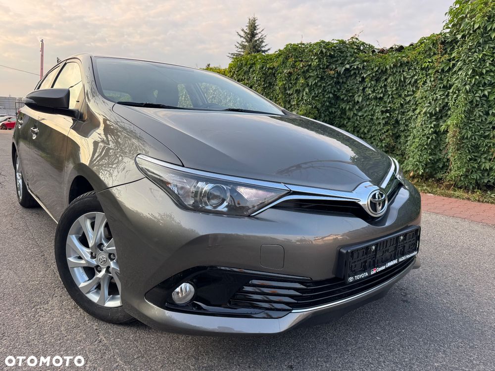 Toyota Auris 1.2 Turbo Edition S+ - 1