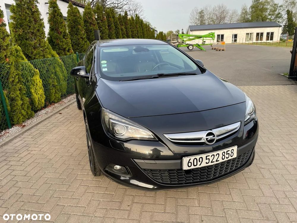 Opel Astra IV GTC 1.7 CDTI Sport S&S - 26