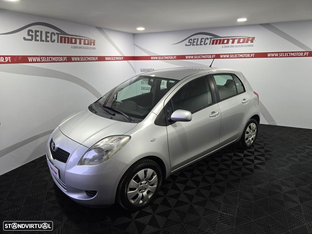 Toyota Yaris 1.0 VVT-i AC - 1