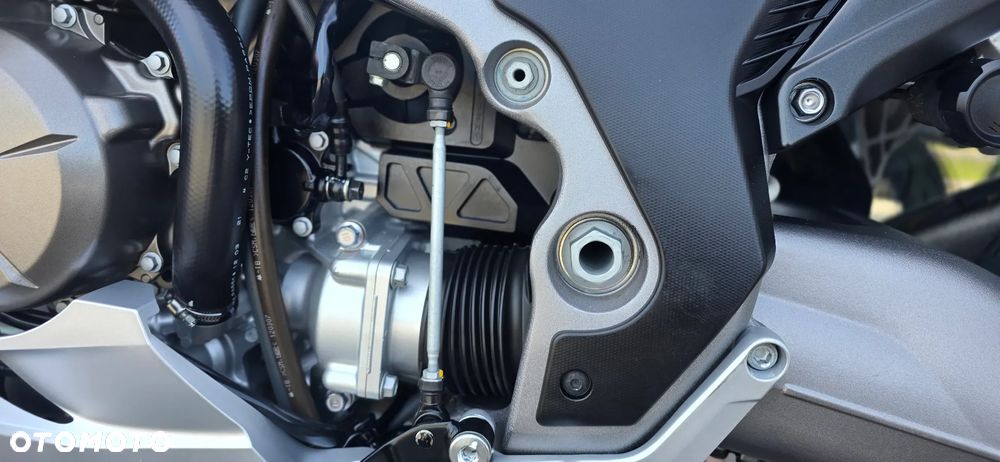 Honda VFR - 38