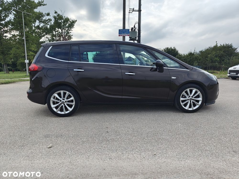 Opel Zafira - 3