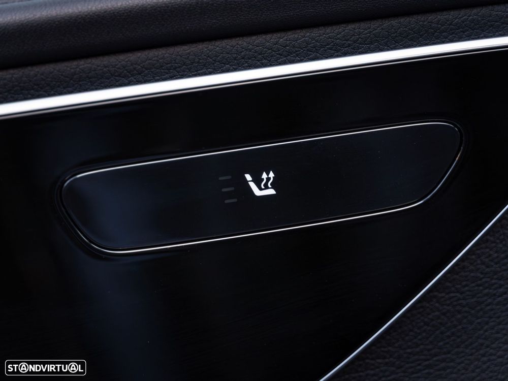 Mercedes-Benz C 300 d AMG Line - 11