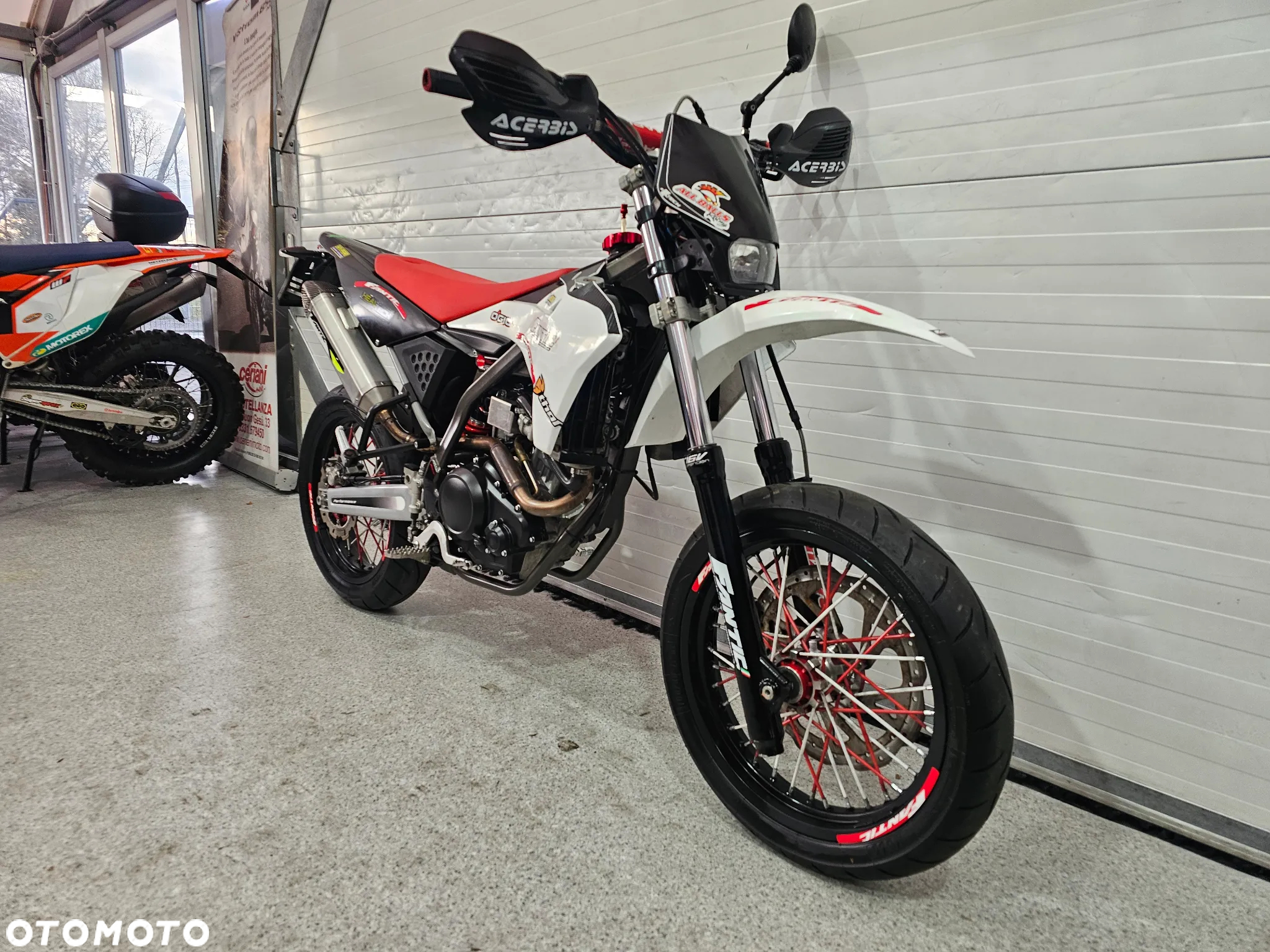 Fantic Inny - 14