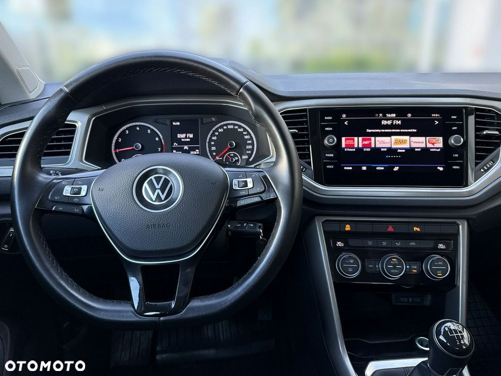 Volkswagen T-Roc 1.0 TSI Advance - 12