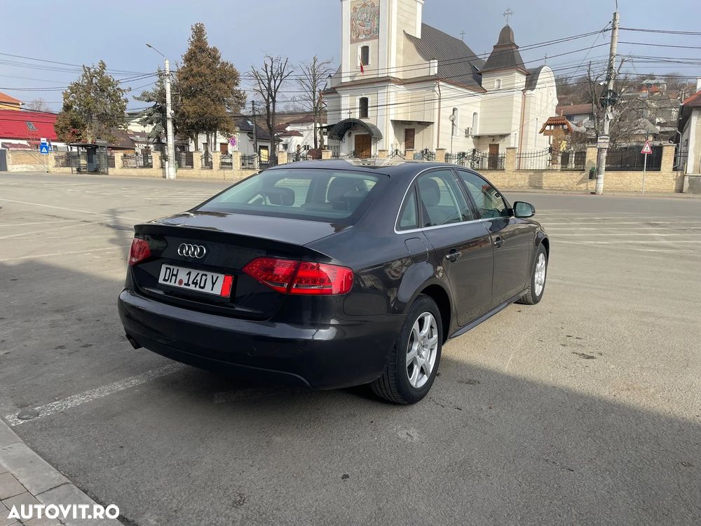 Audi A4 - 4