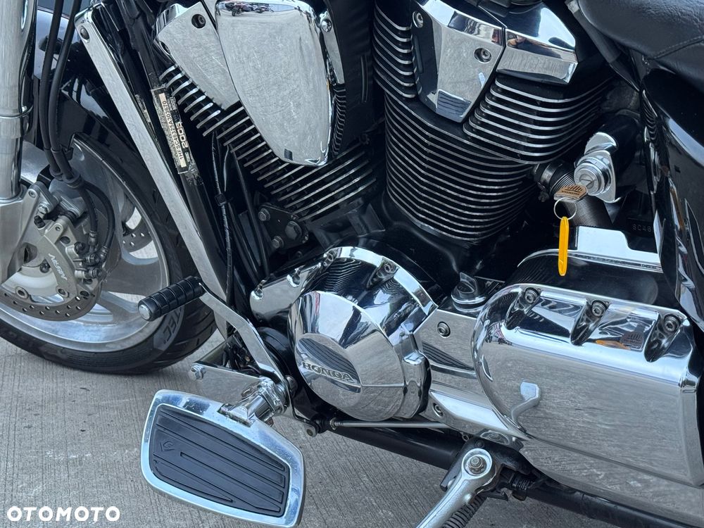 Honda VTX - 35