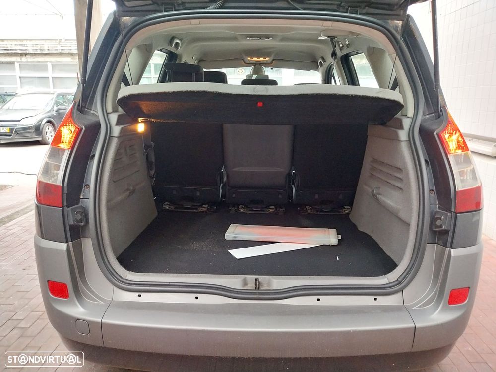 Renault Scénic 1.4 Dynamique - 11