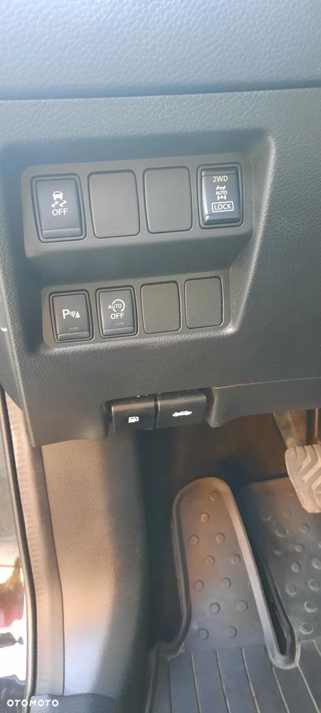 Nissan Qashqai 1.6 DCi 4x4 N-Tec - 31