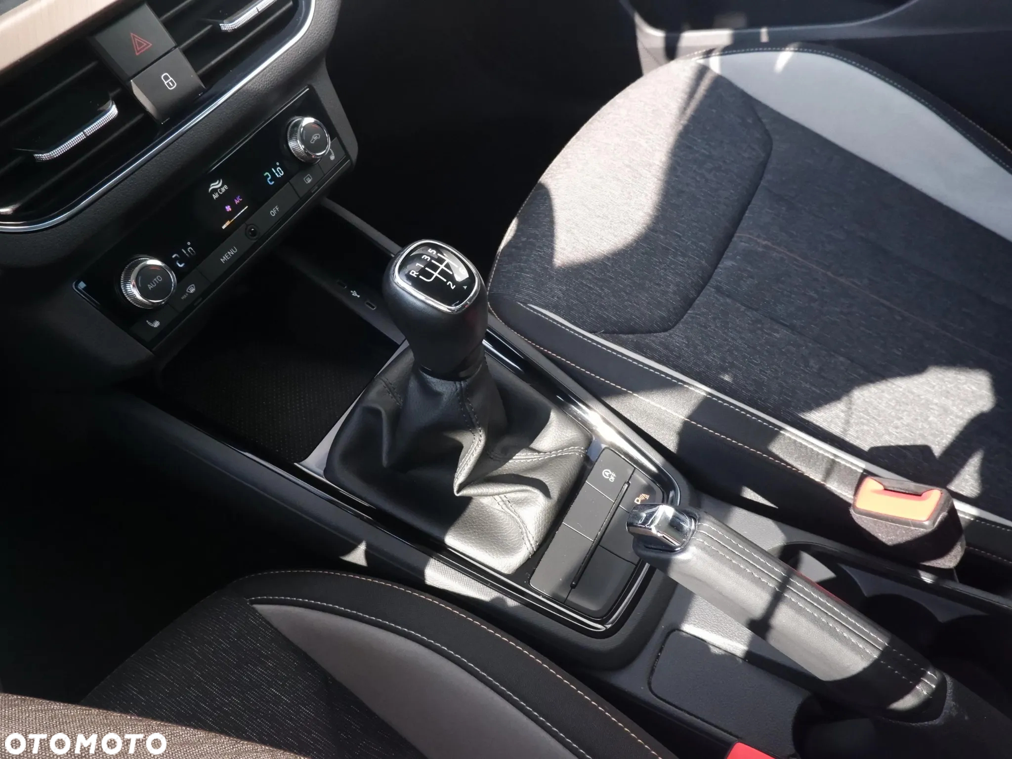 Skoda Kamiq 1.0 TSI Style - 37