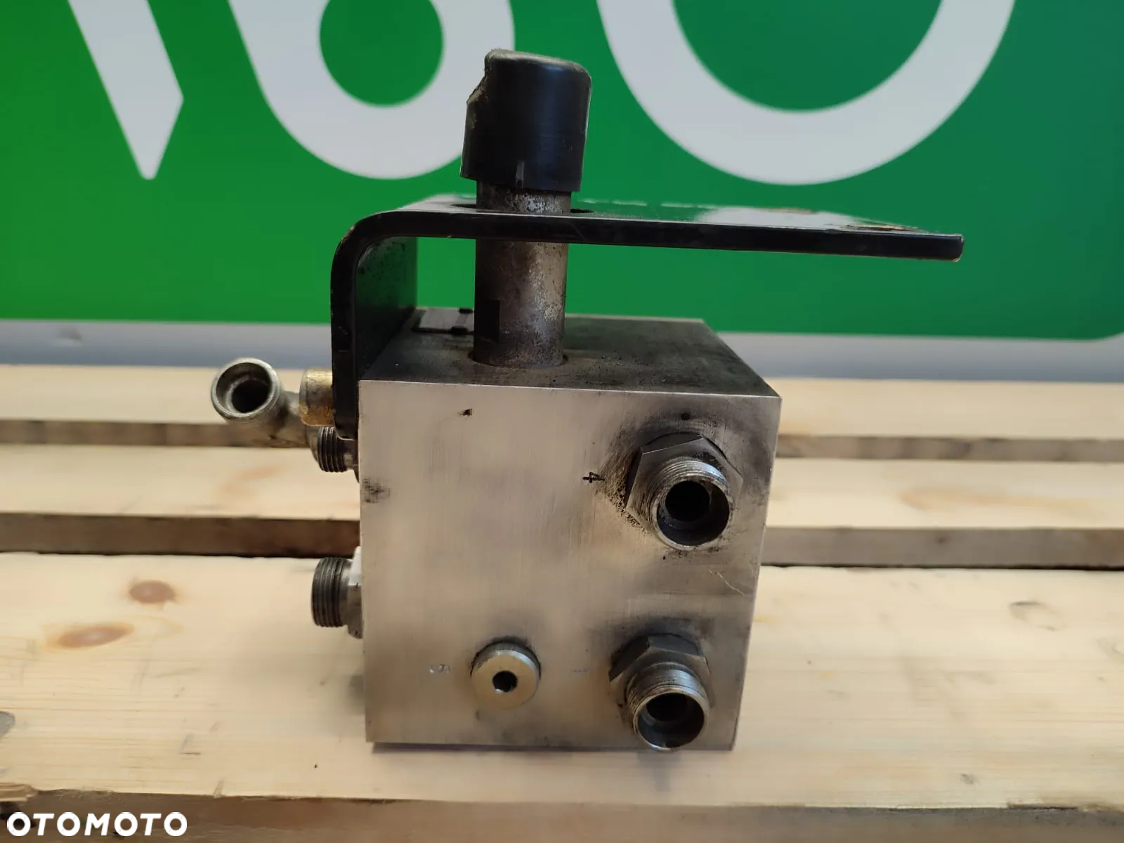 Zawór hydrauliczny Blok 16254200 CAT TH 62 - 6