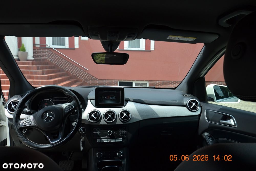 Mercedes-Benz Klasa B 180 (CDI) d 7G-DCT Urban - 9