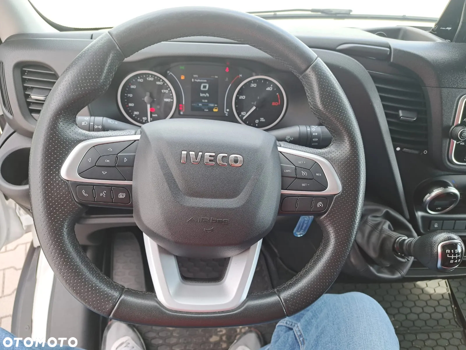 Iveco 35S18 Międzynarodówka Podnoszony Dach Poduszki Pomocnicze Silnik 3L 180K 10EP - 7