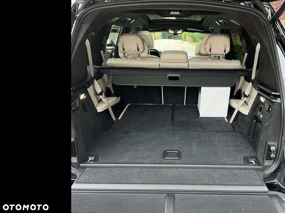 BMW X7 M50d sport - 16