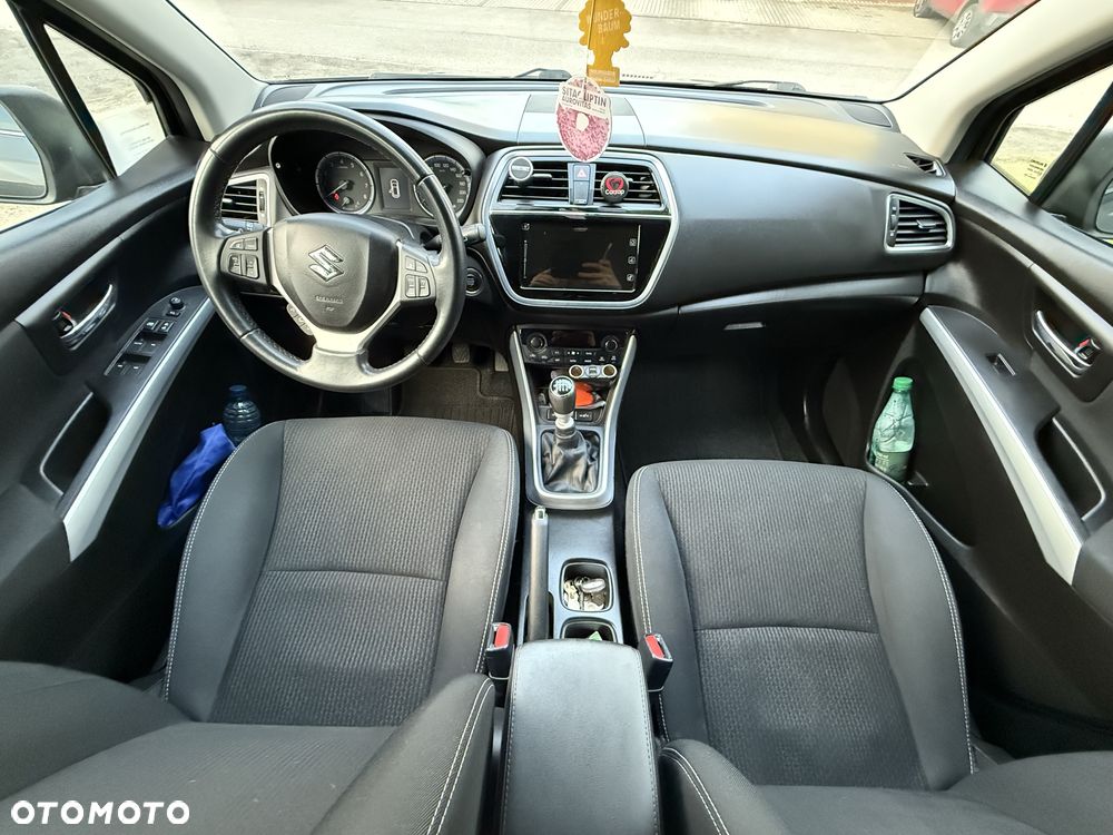 Suzuki S-Cross - 6