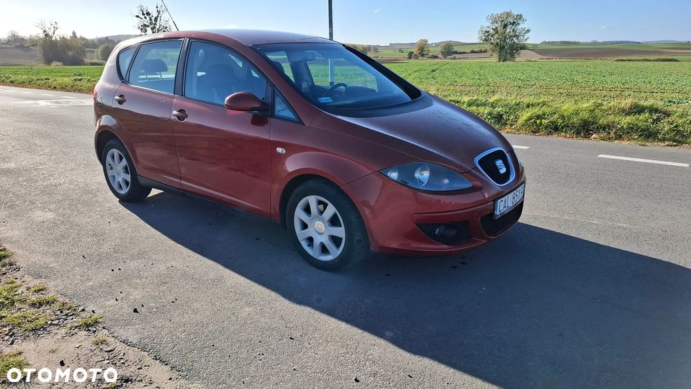 Seat Altea 2005 photo 2