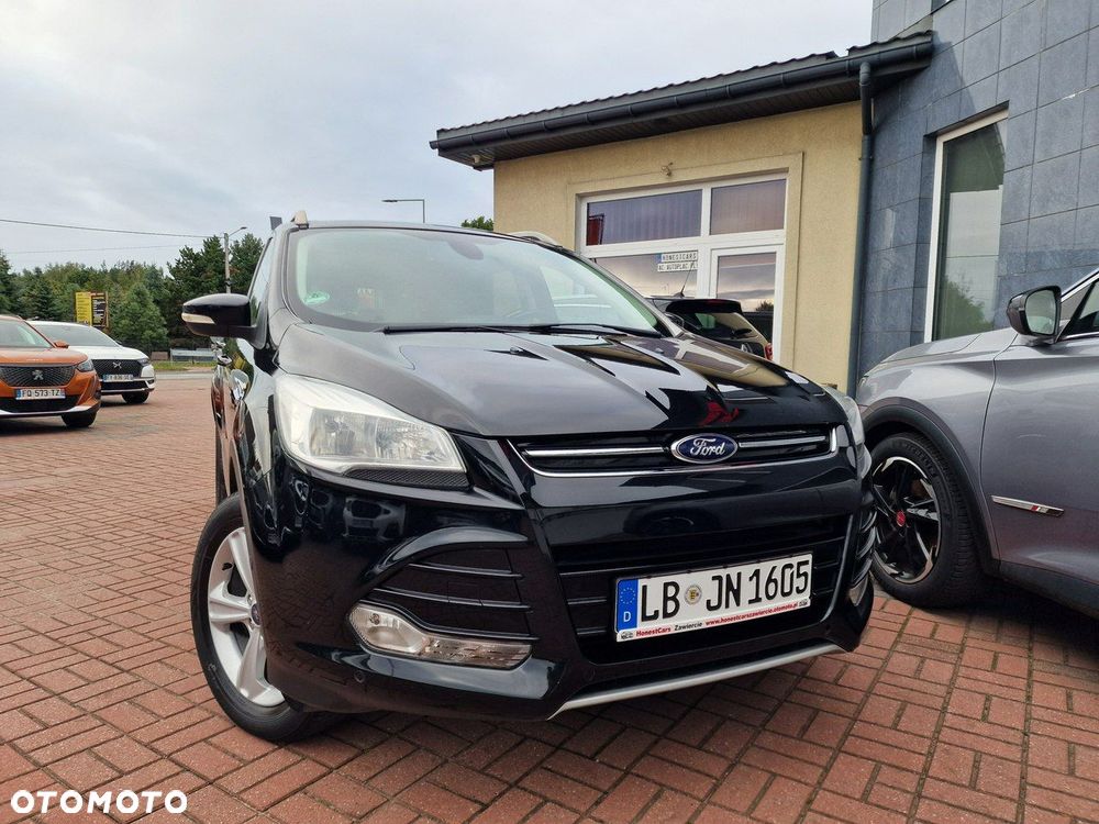Ford Kuga 1.6 EcoBoost 2x4 Titanium - 12