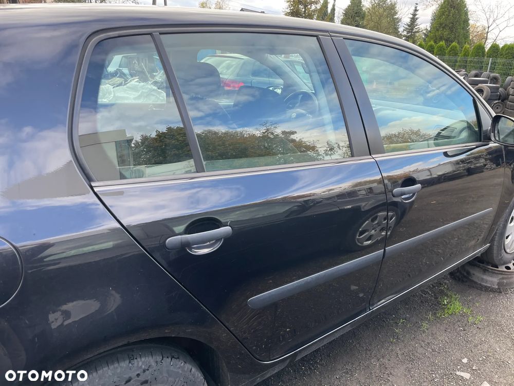 PŁAT DRZWI PRAWY TYŁ VW GOLF V 5D HB LC9Z - 1
