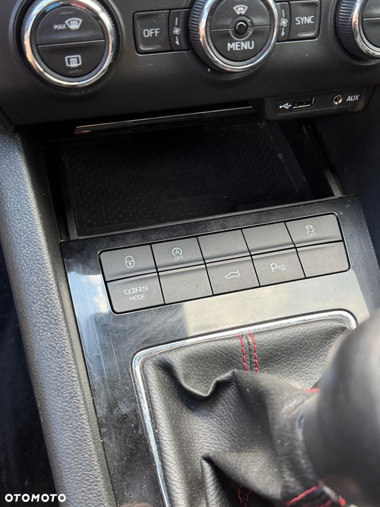 Skoda Octavia 2.0 TSI RS 230 - 27
