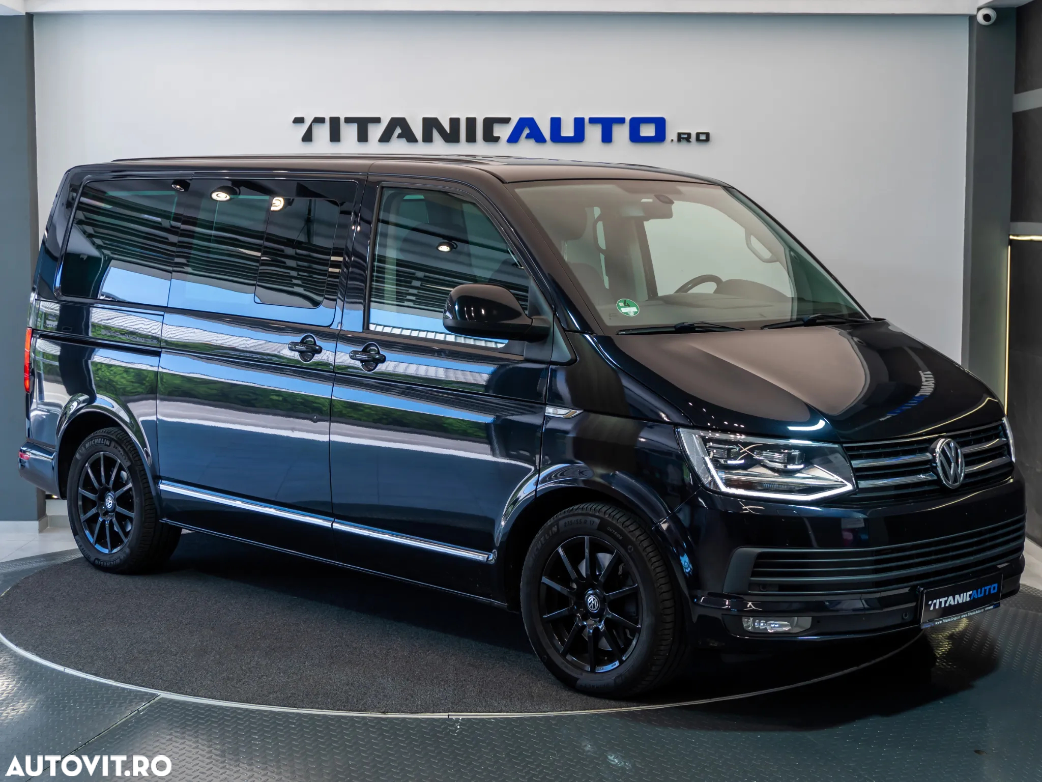 Volkswagen Transporter Multivan DSG 4MOTION Highline - 2