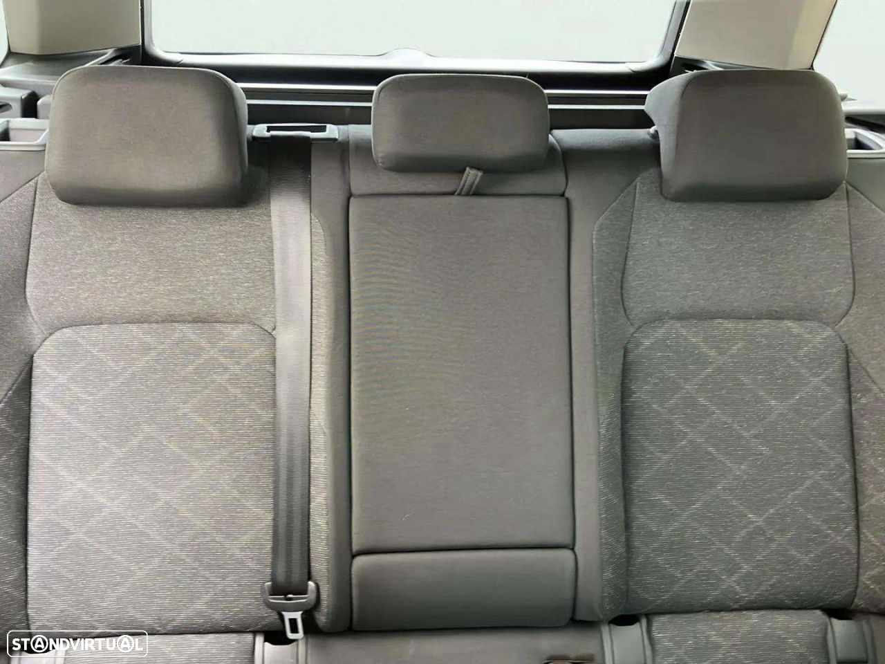 VW Golf Variant - 16