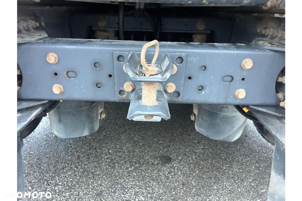 Volvo FE320 6X2*4 EURO6 + BOX VIBRATION - 14