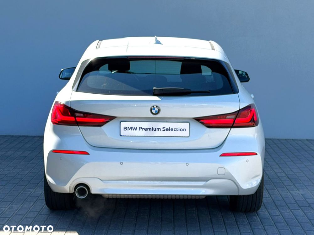 BMW Seria 1 118i - 7
