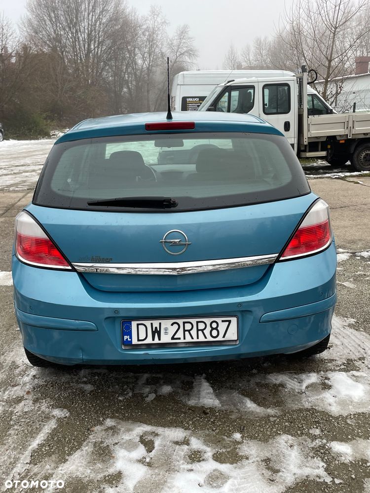 Opel Astra 1.6 Sport Easytronic - 5