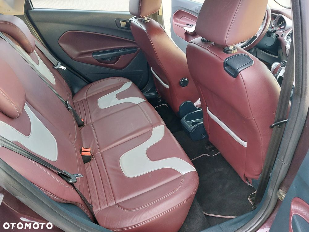 Ford Fiesta - 19