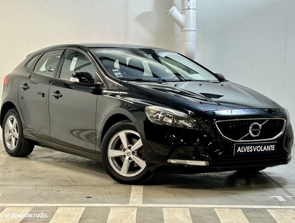 Volvo V40 2.0 D2 Momentum - 43